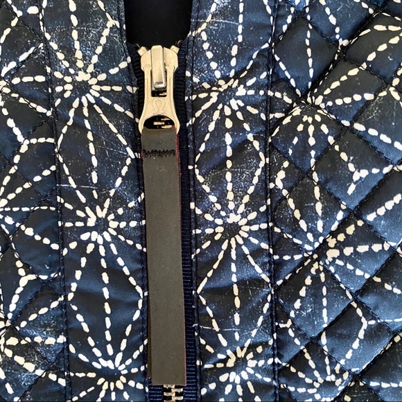 Lululemon Jacket - Picture 3 of 11